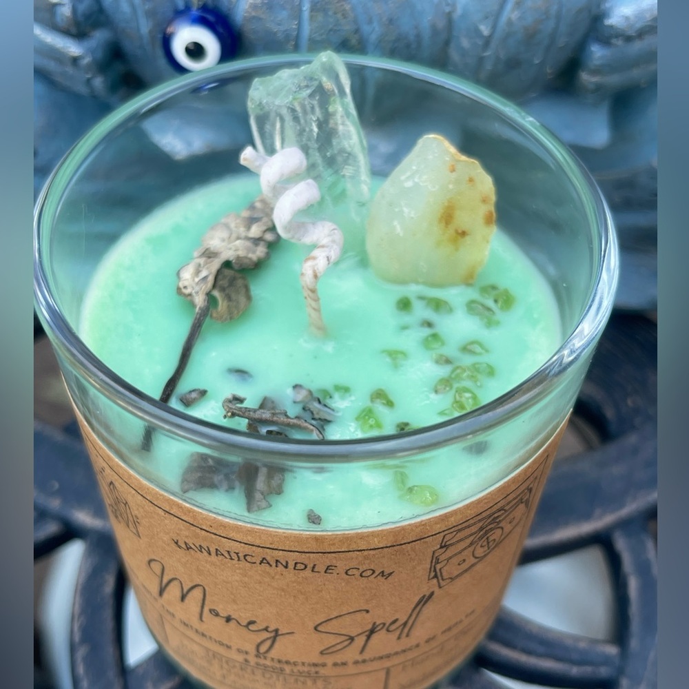 Money spell candle